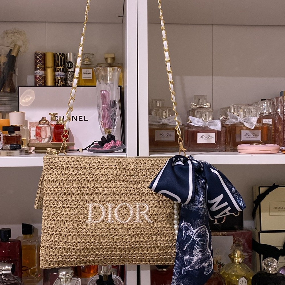 Dior Raffia Pouch - Picture 11 of 11